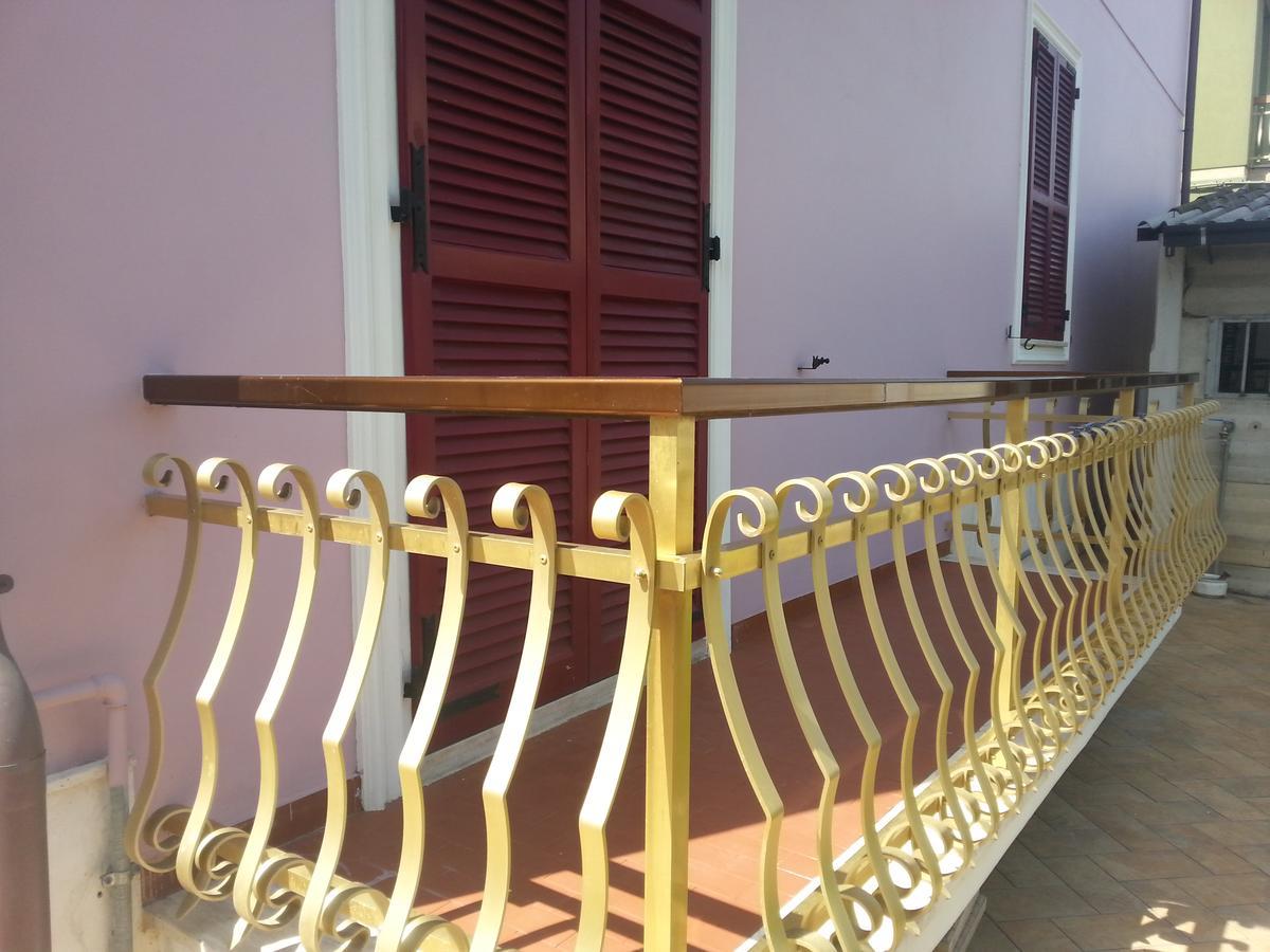 B&B Civico22 Civitanova Marche Dış mekan fotoğraf